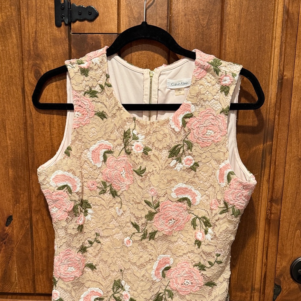 Calvin Klein Pink Floral Lace Mini Dress - Picture 3 of 11